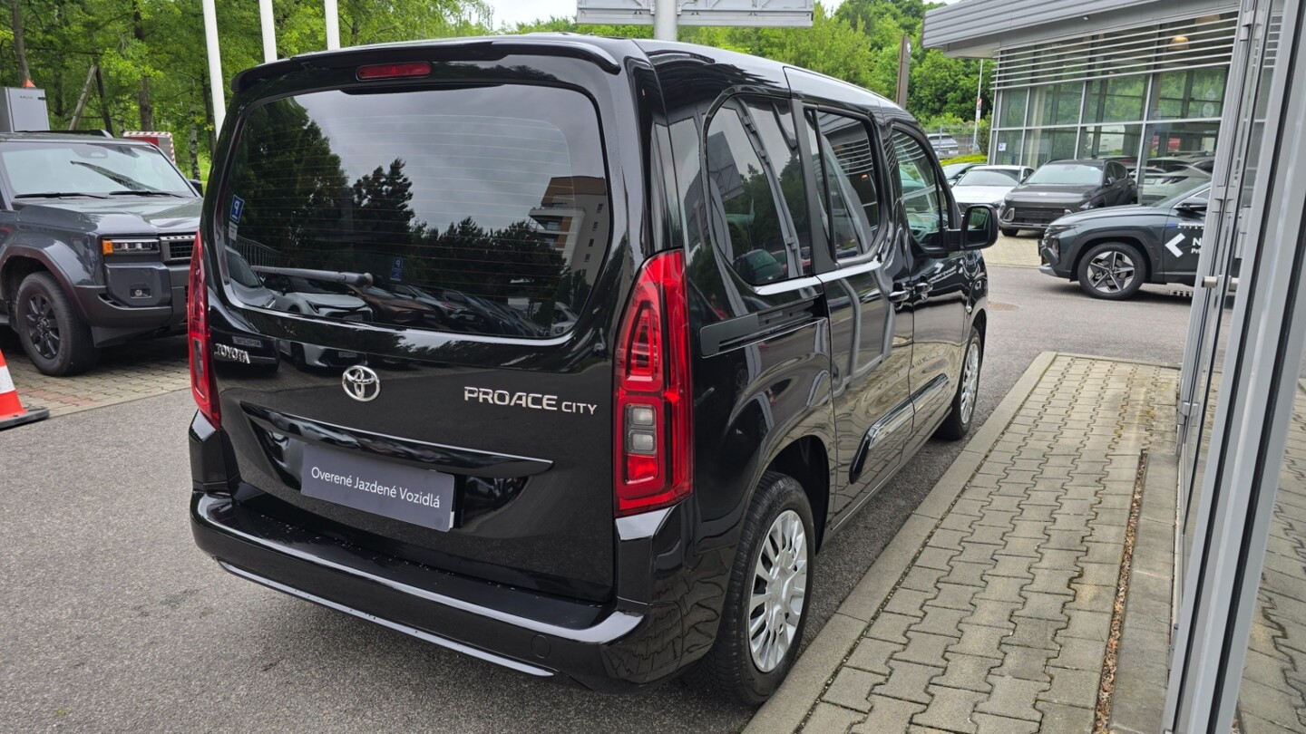Toyota PROACE CITY VERSO