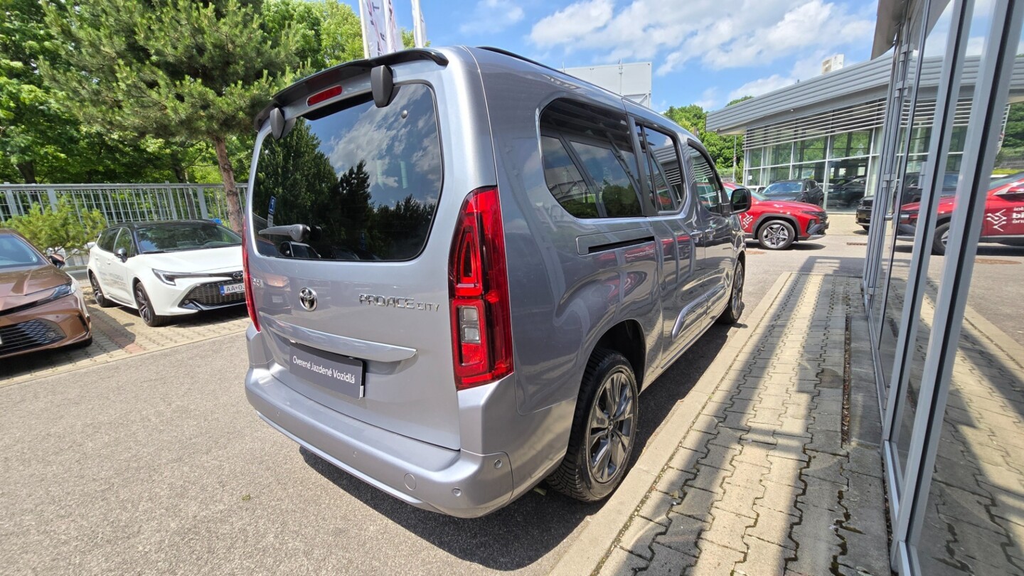 Toyota PROACE CITY VERSO