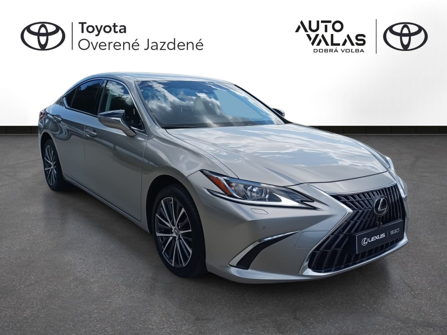 Lexus ES