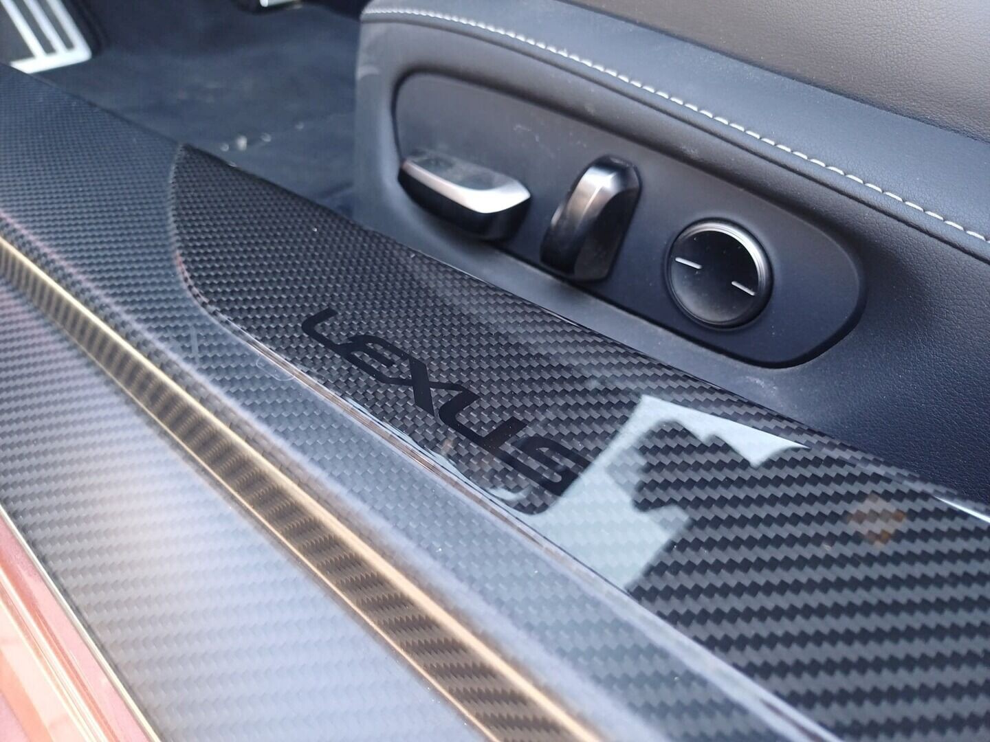 Lexus LC