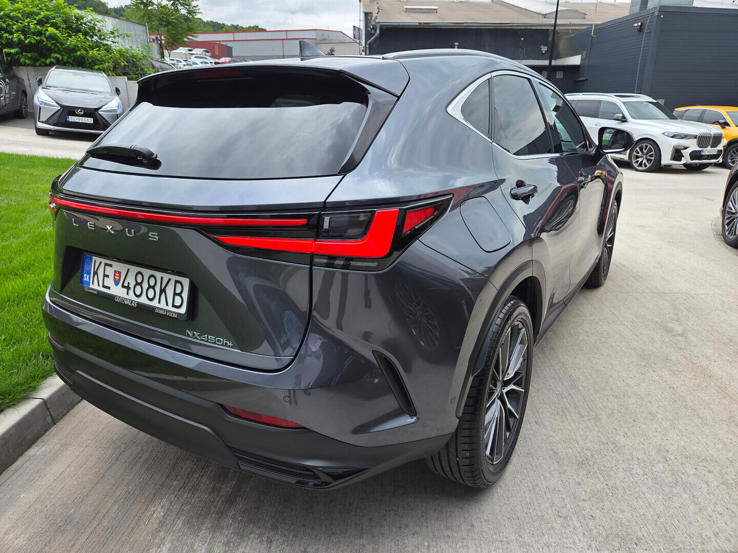 Lexus NX