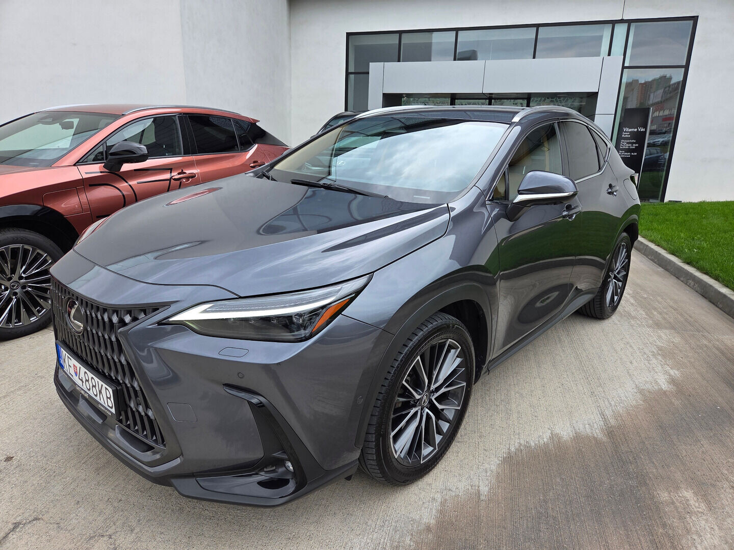 Lexus NX