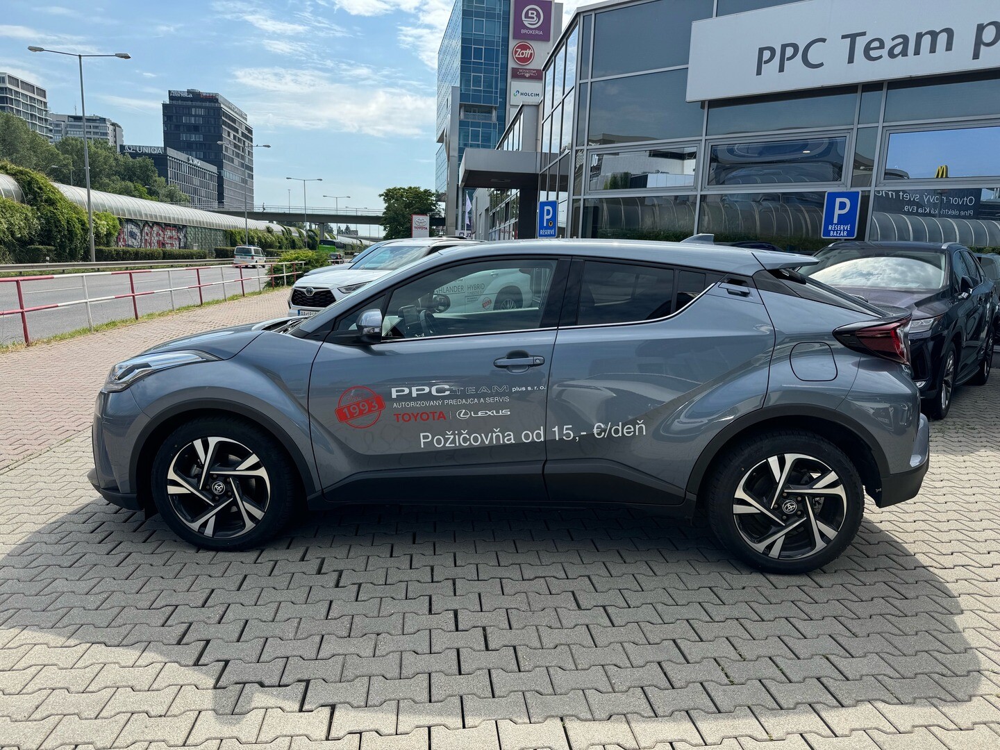 Toyota C-HR