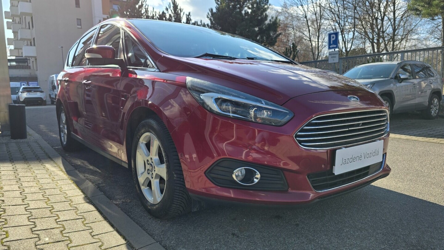 Ford S-Max