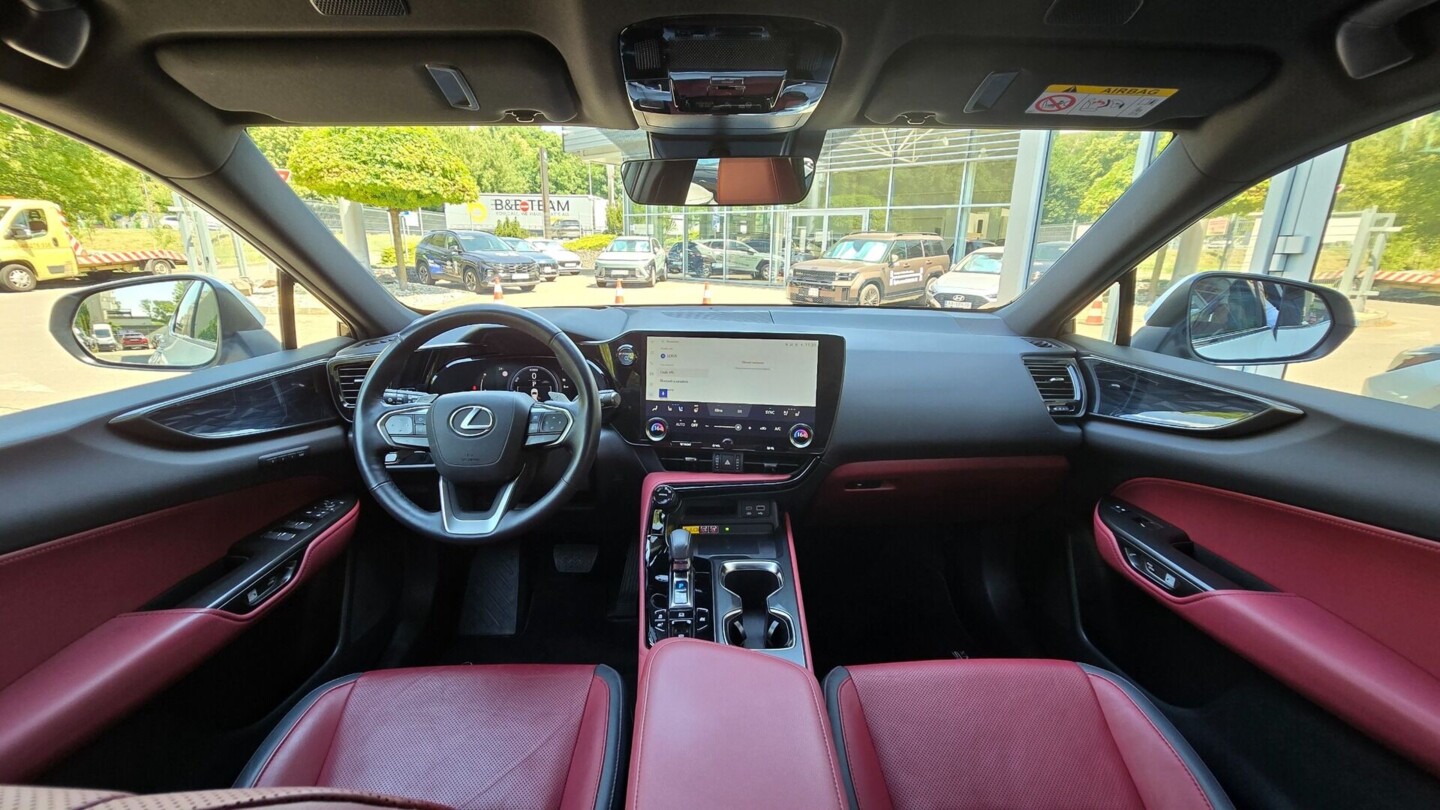 Lexus NX