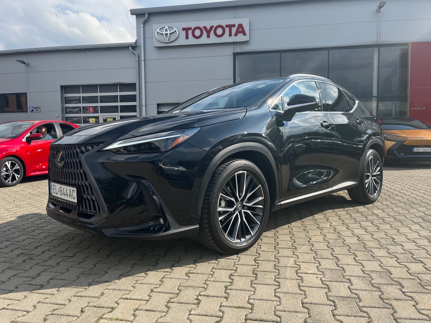 Lexus NX