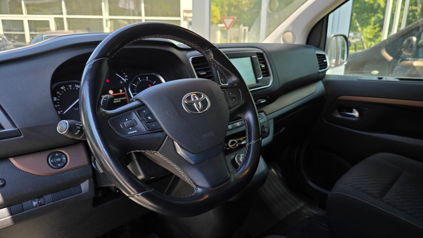Toyota PROACE VERSO