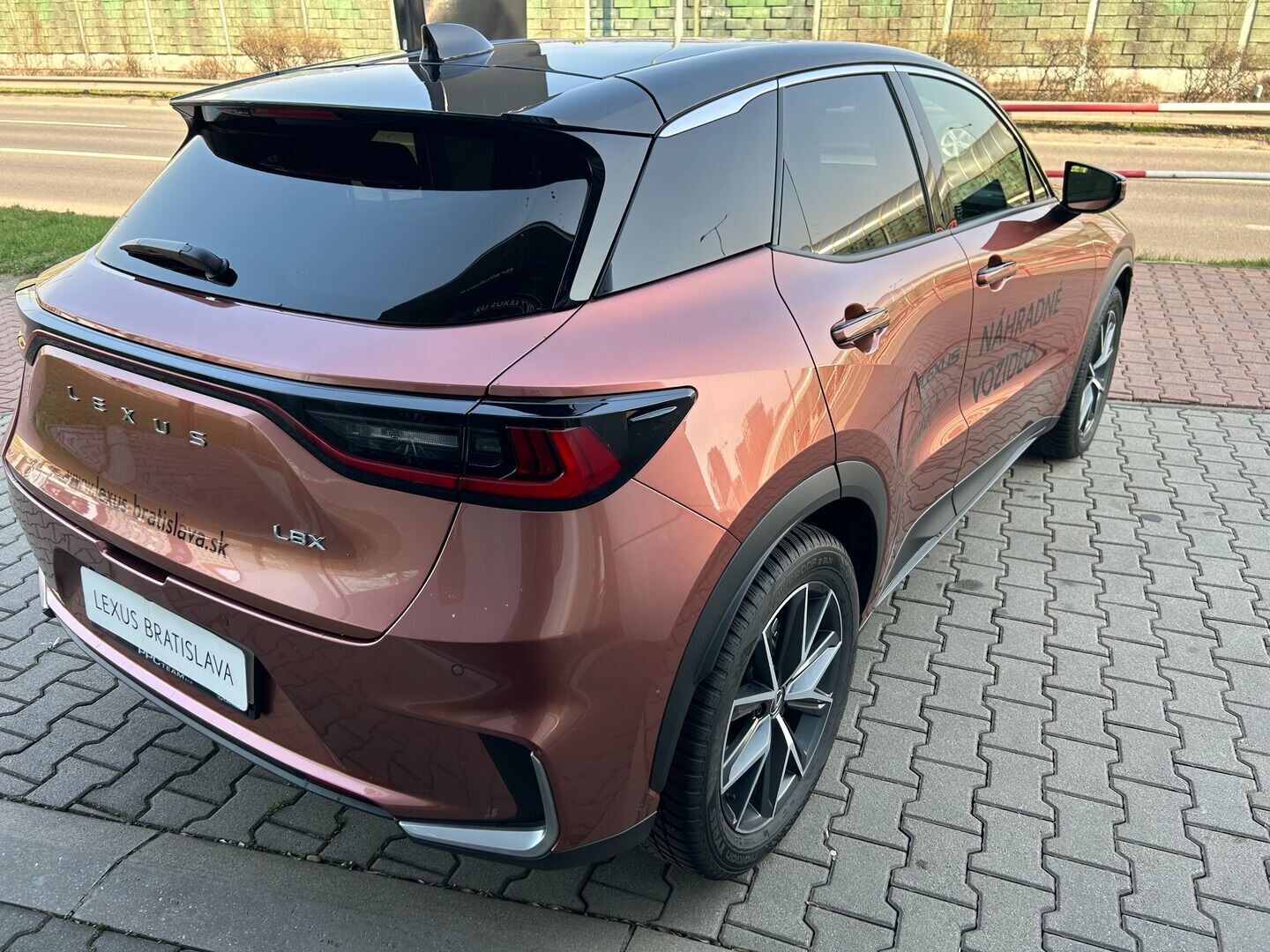 Lexus LBX