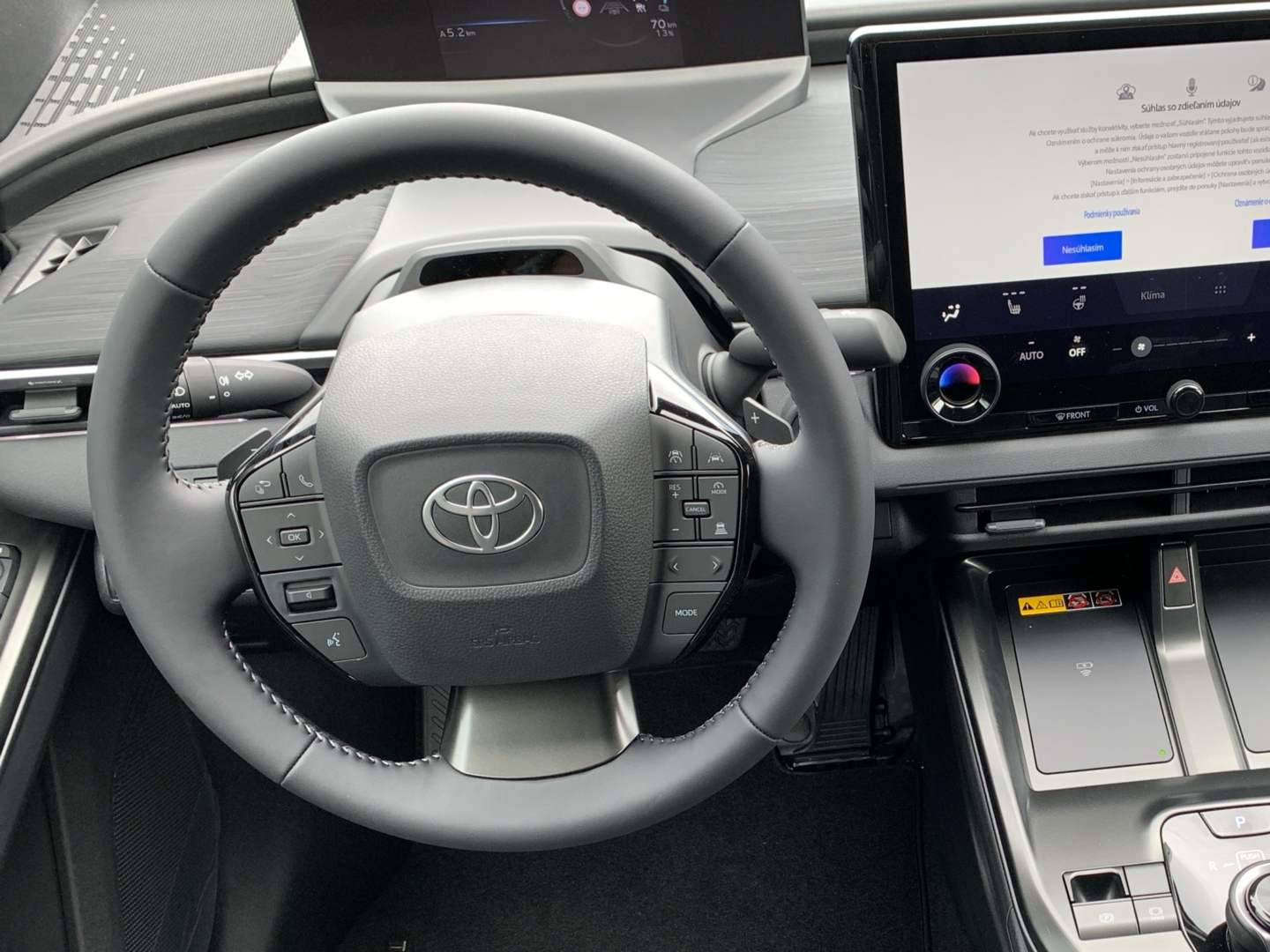 Toyota C-HR+
