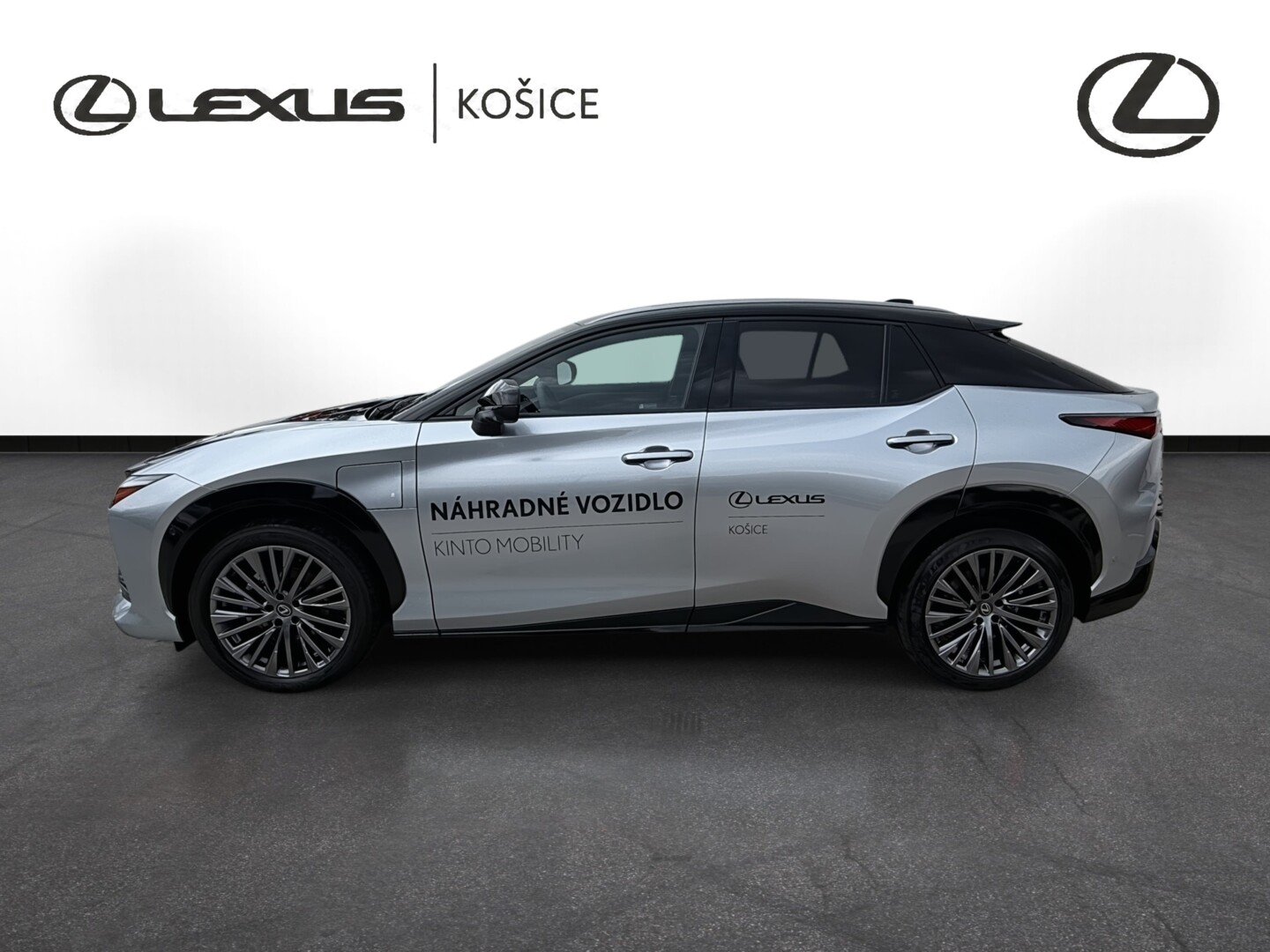 Lexus RZ