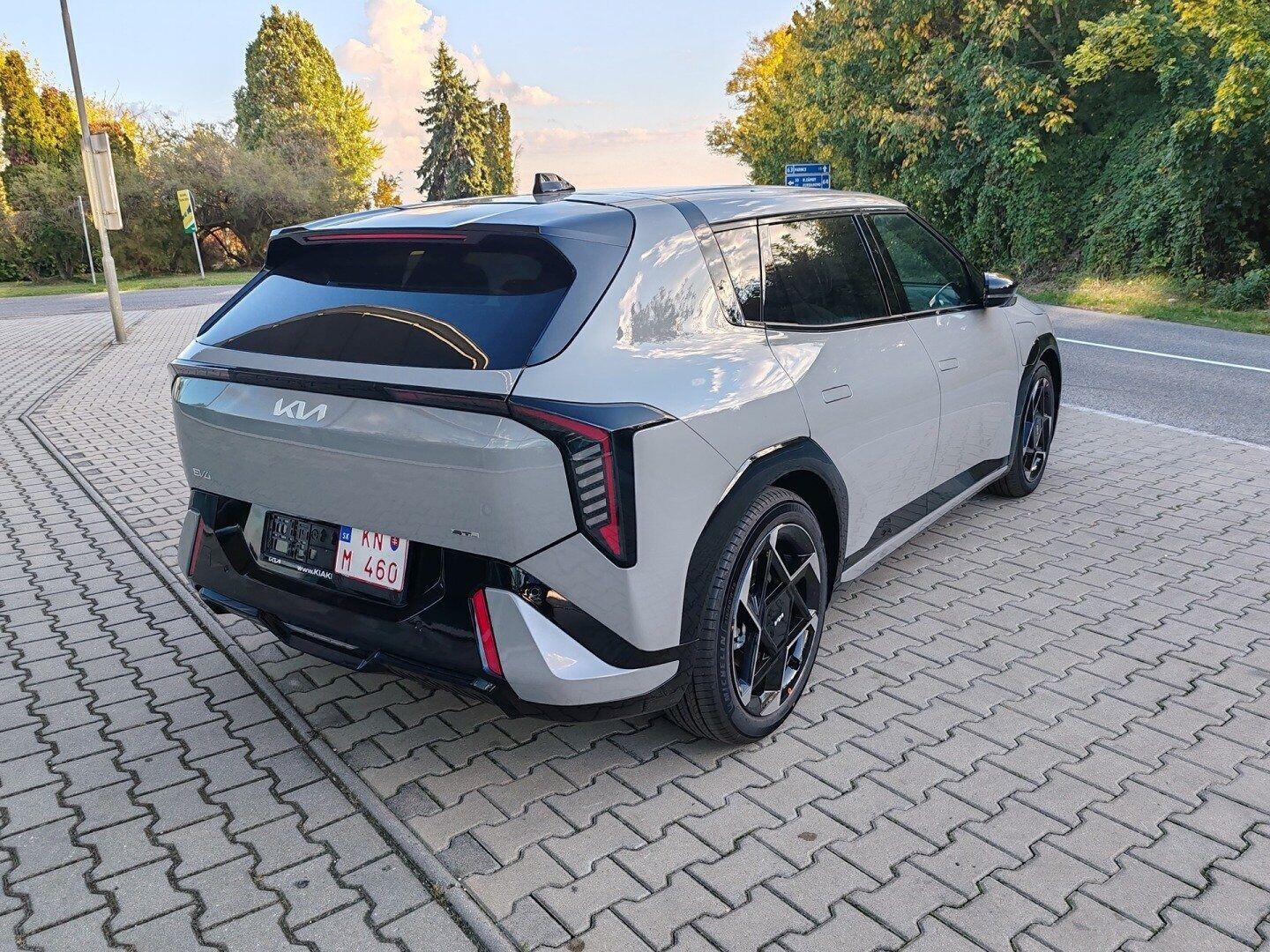 Kia EV4