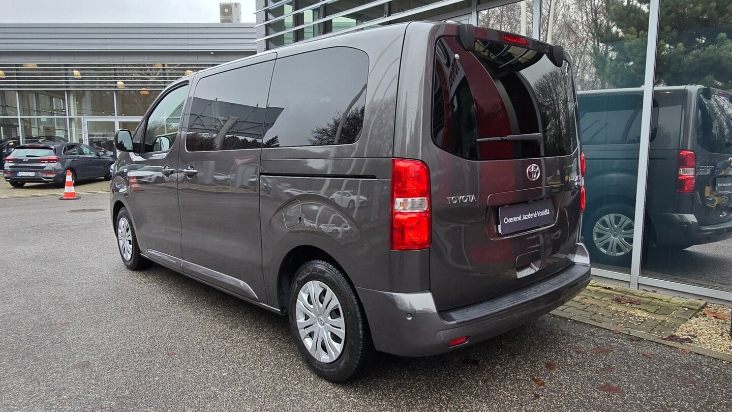 Toyota PROACE VERSO