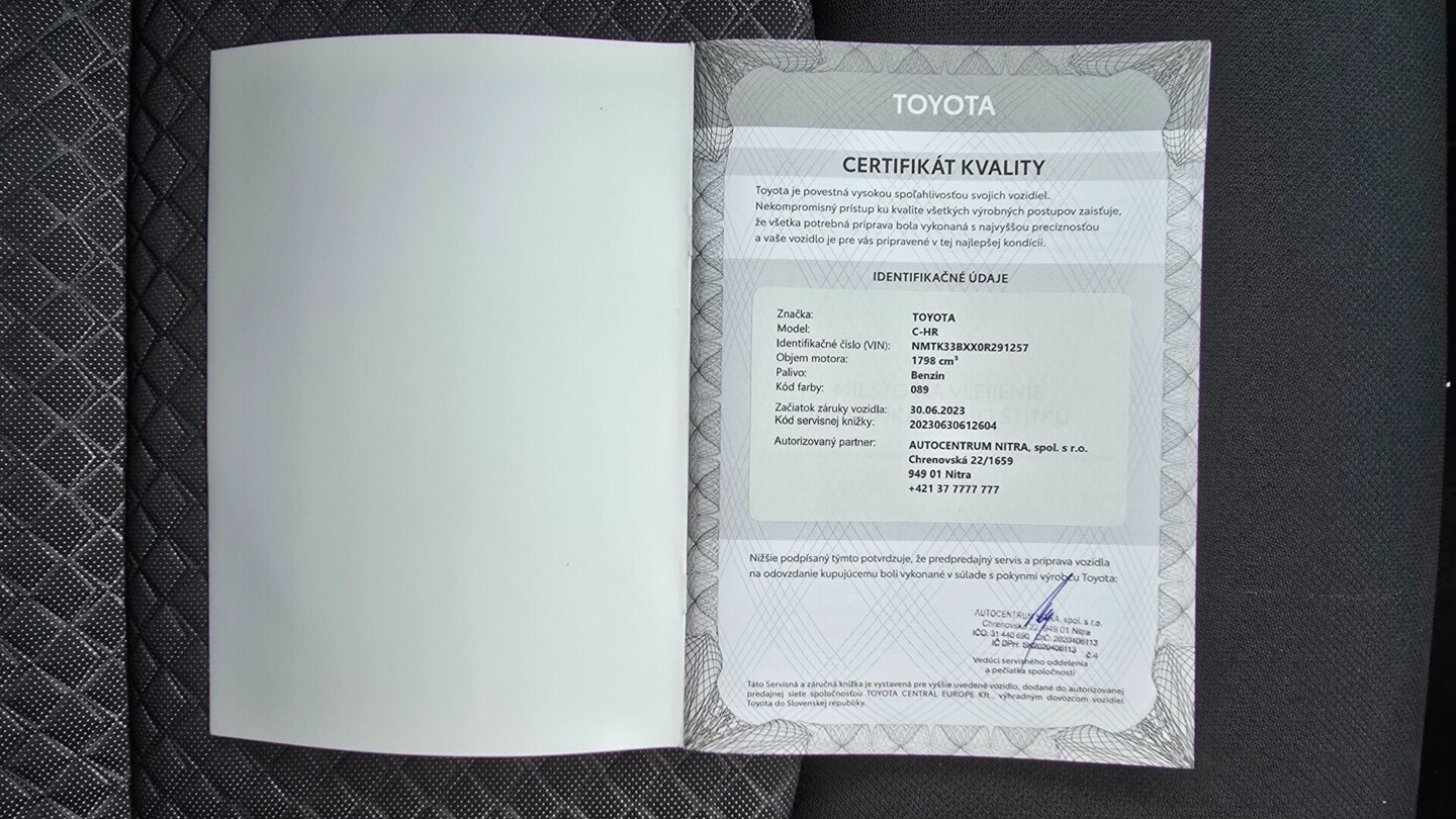 Toyota C-HR