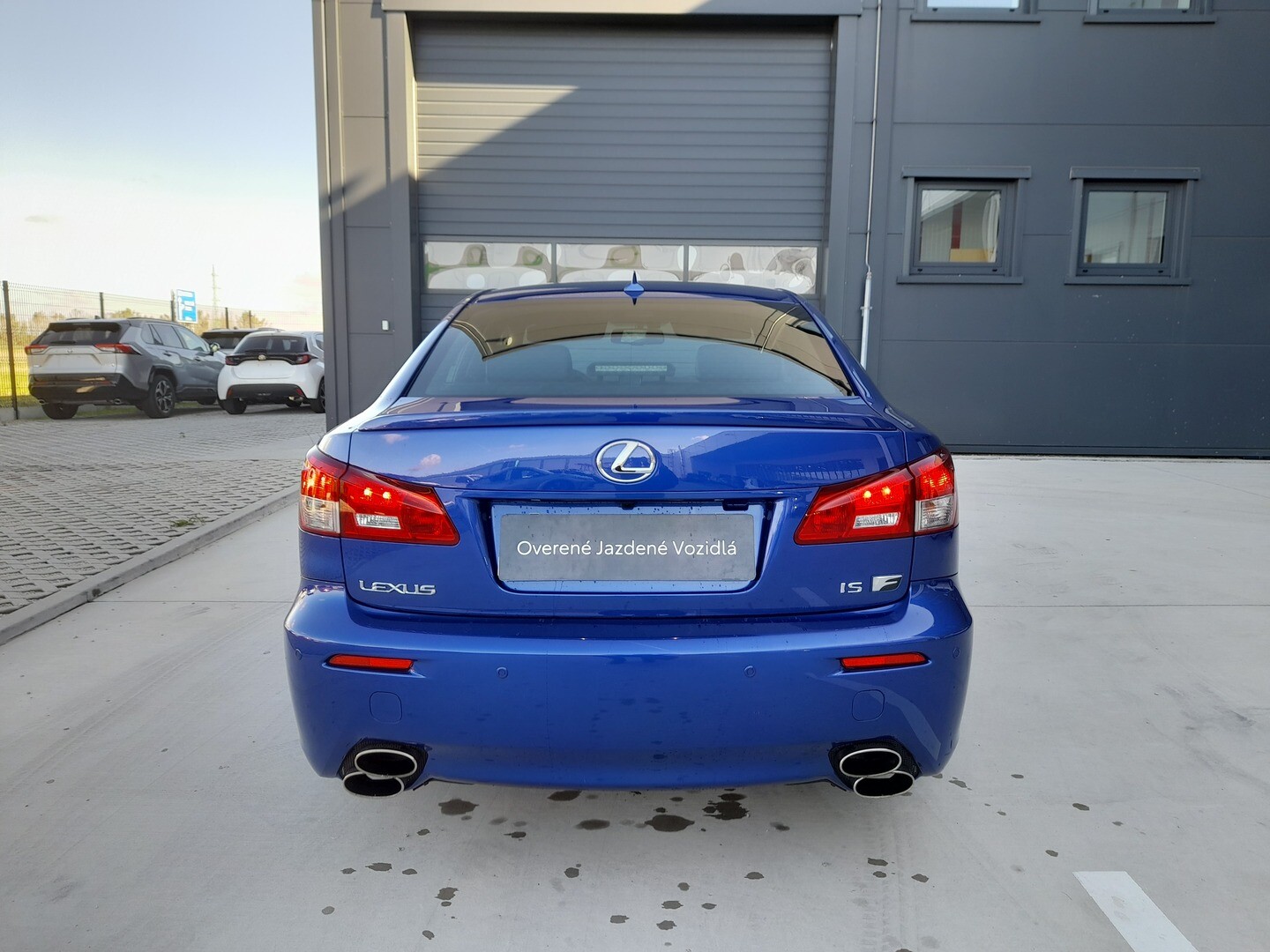 Lexus IS