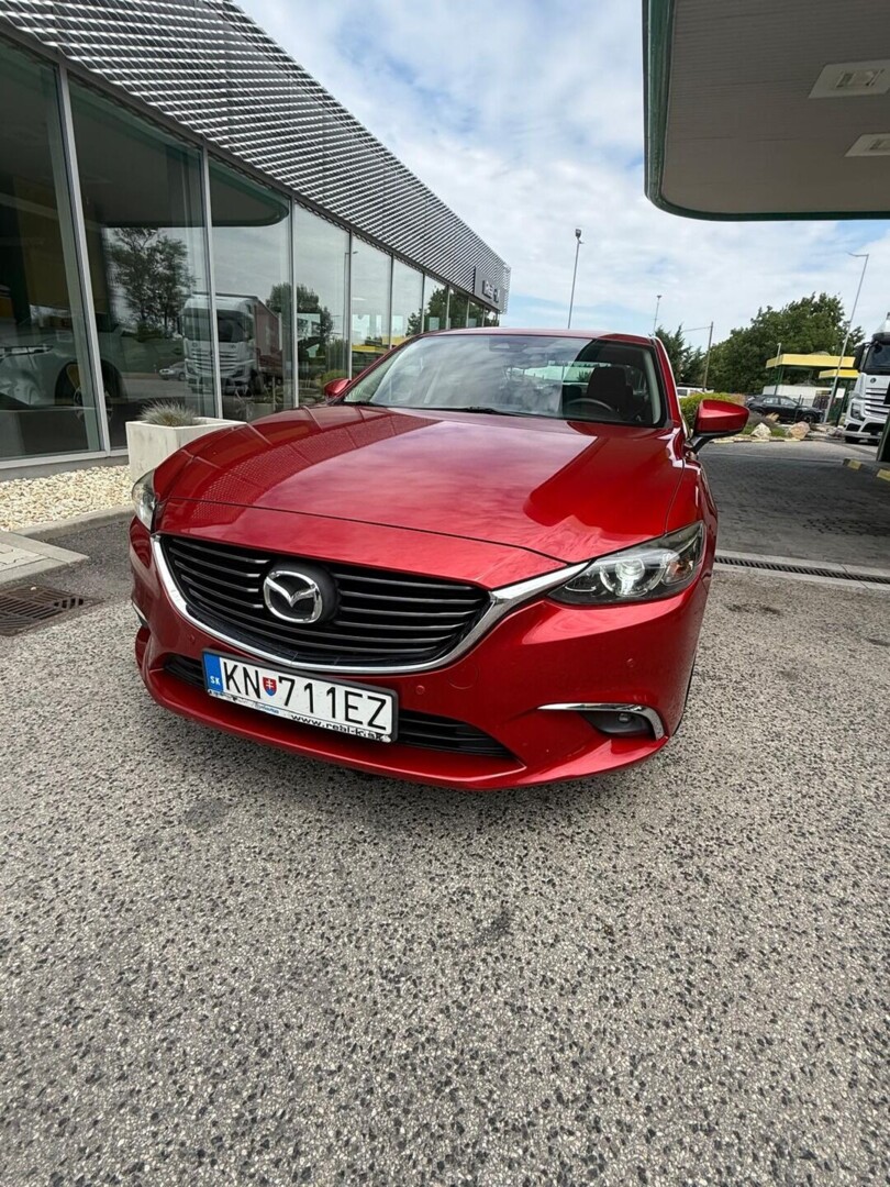 Mazda 6