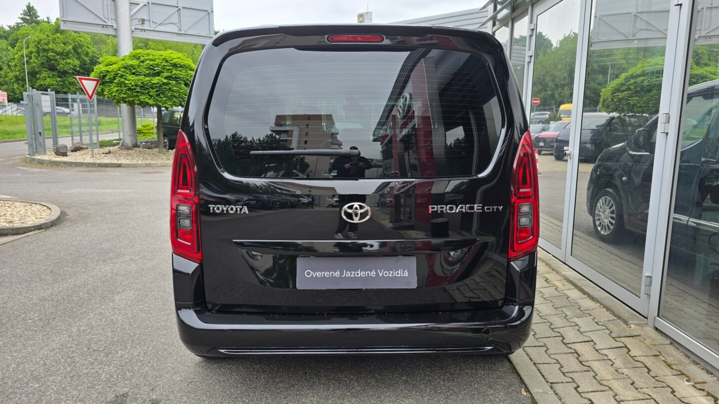 Toyota PROACE CITY VERSO