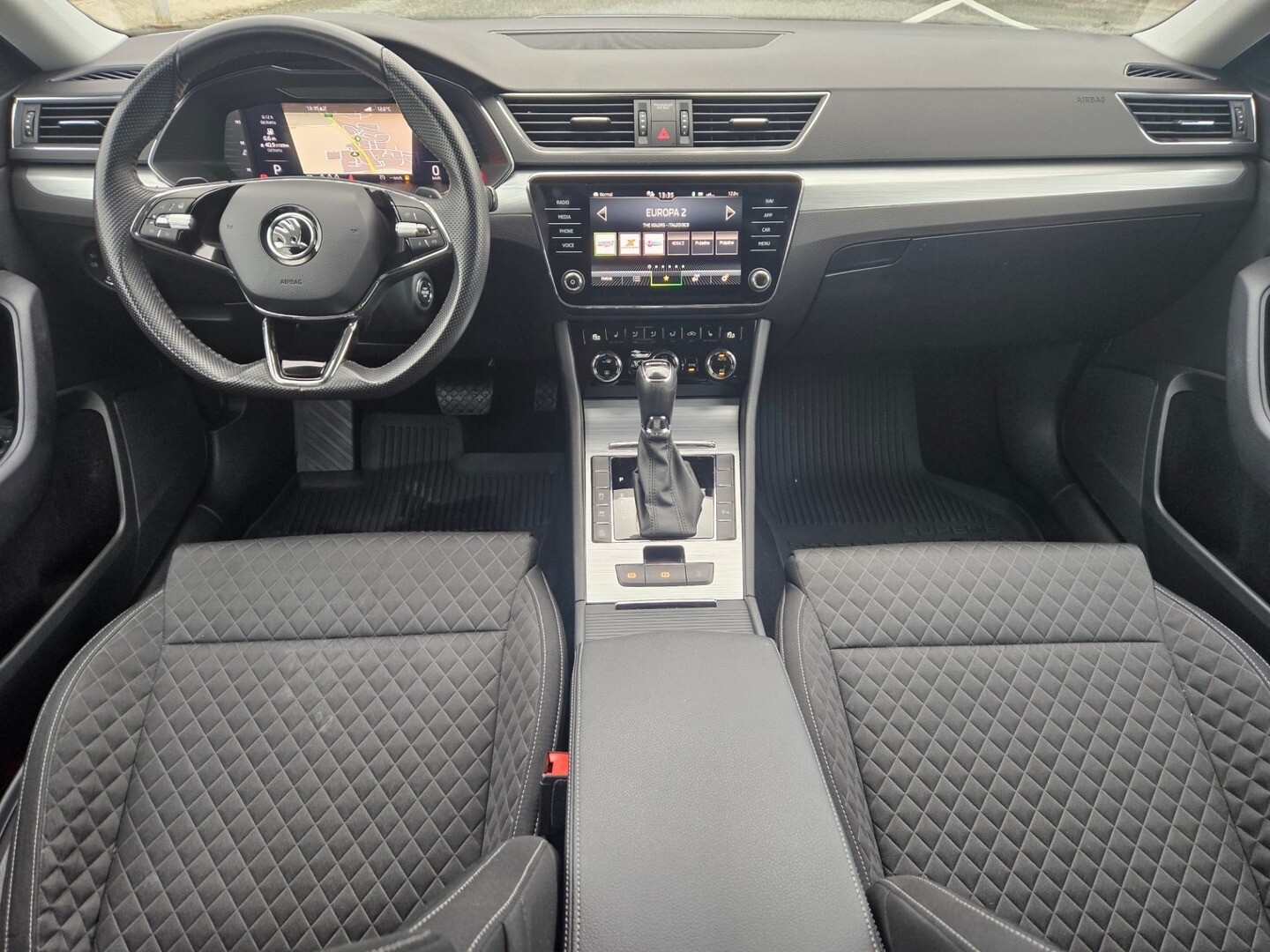Škoda Superb