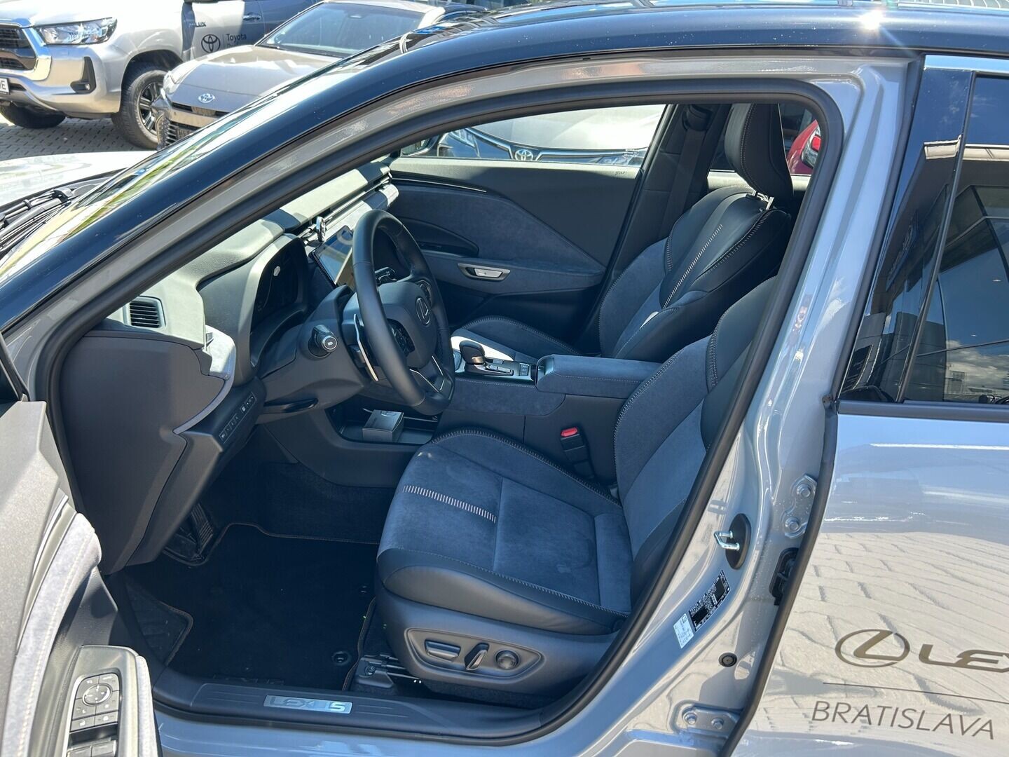 Lexus LBX