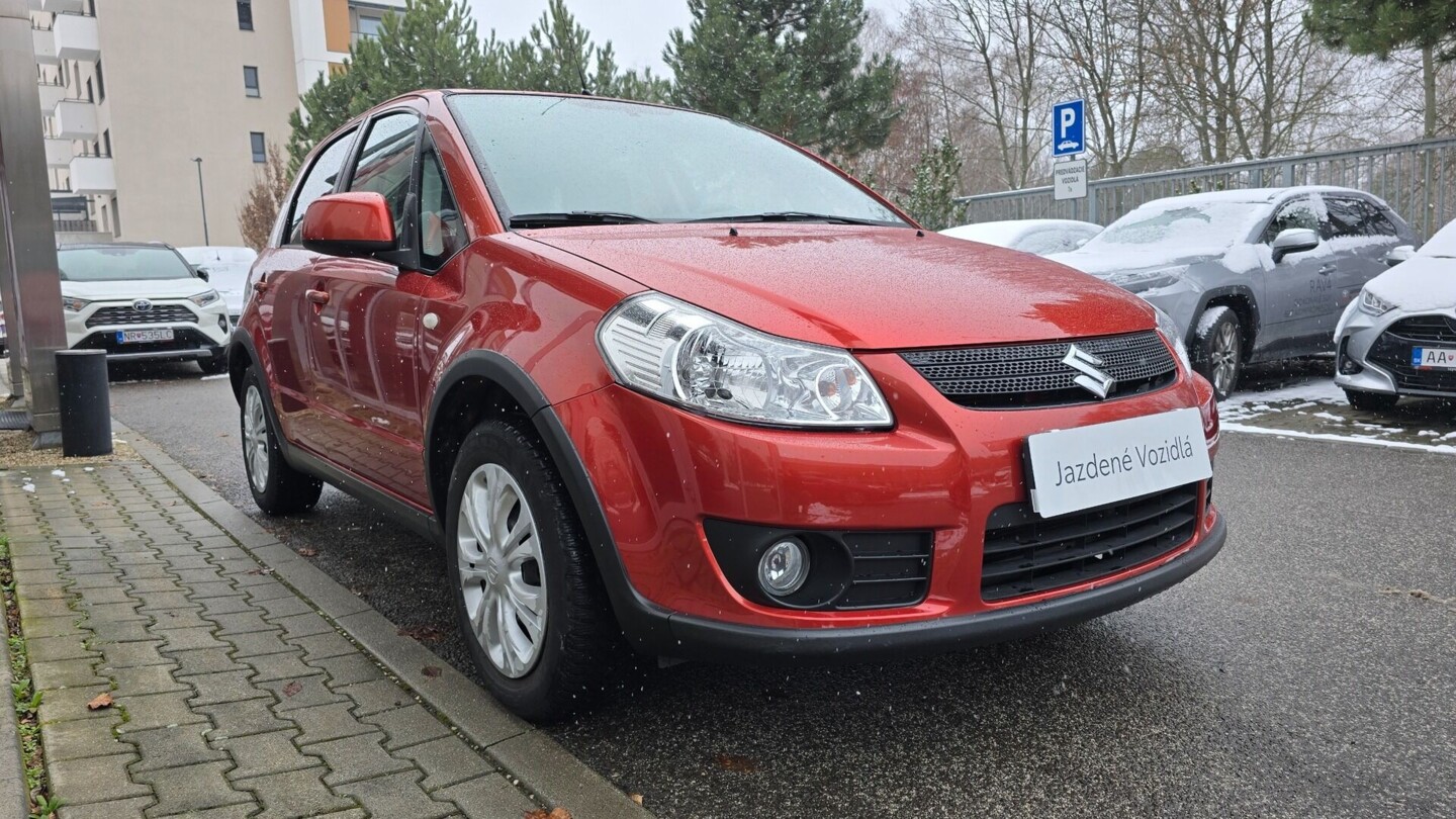 Suzuki SX4