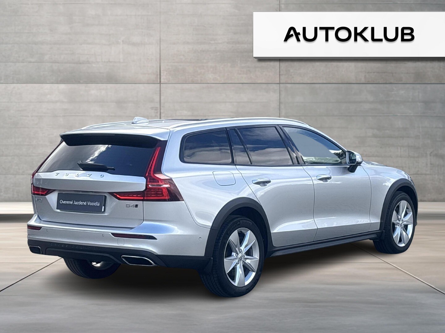 Volvo V60 Cross Country