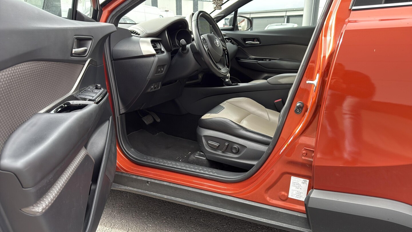 Toyota C-HR