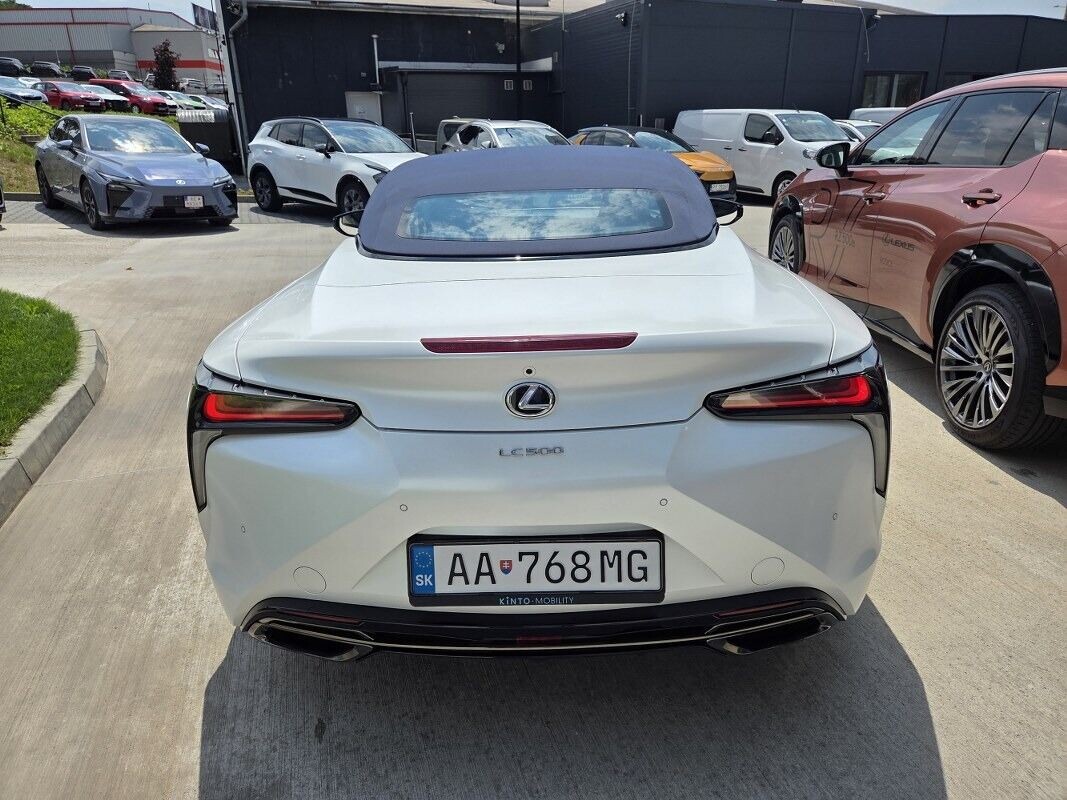 Lexus LC
