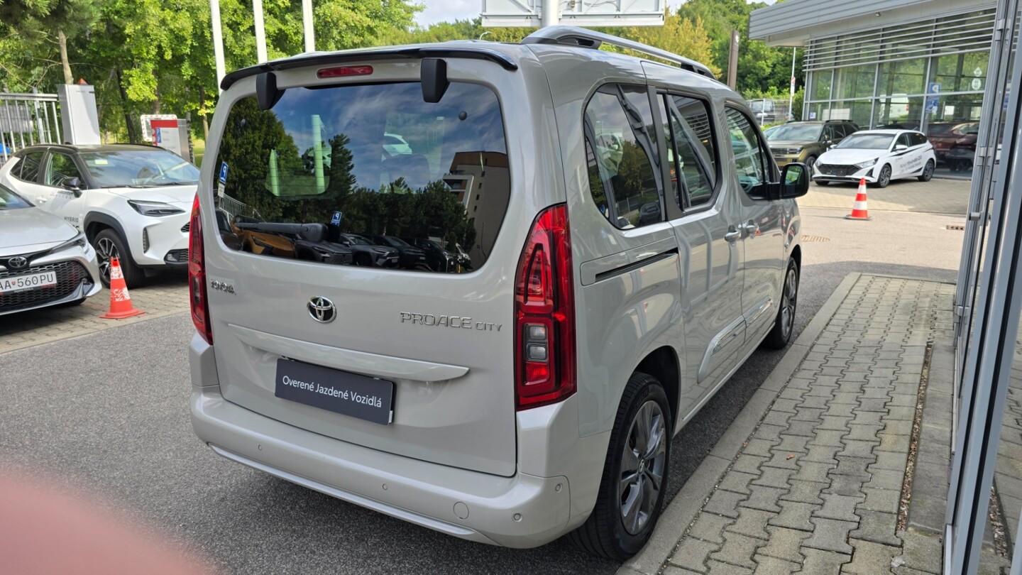 Toyota PROACE CITY VERSO