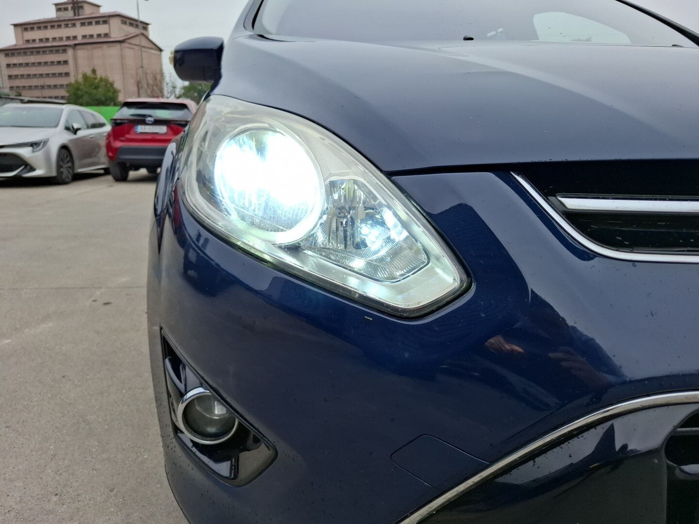 Ford Grand C-MAX