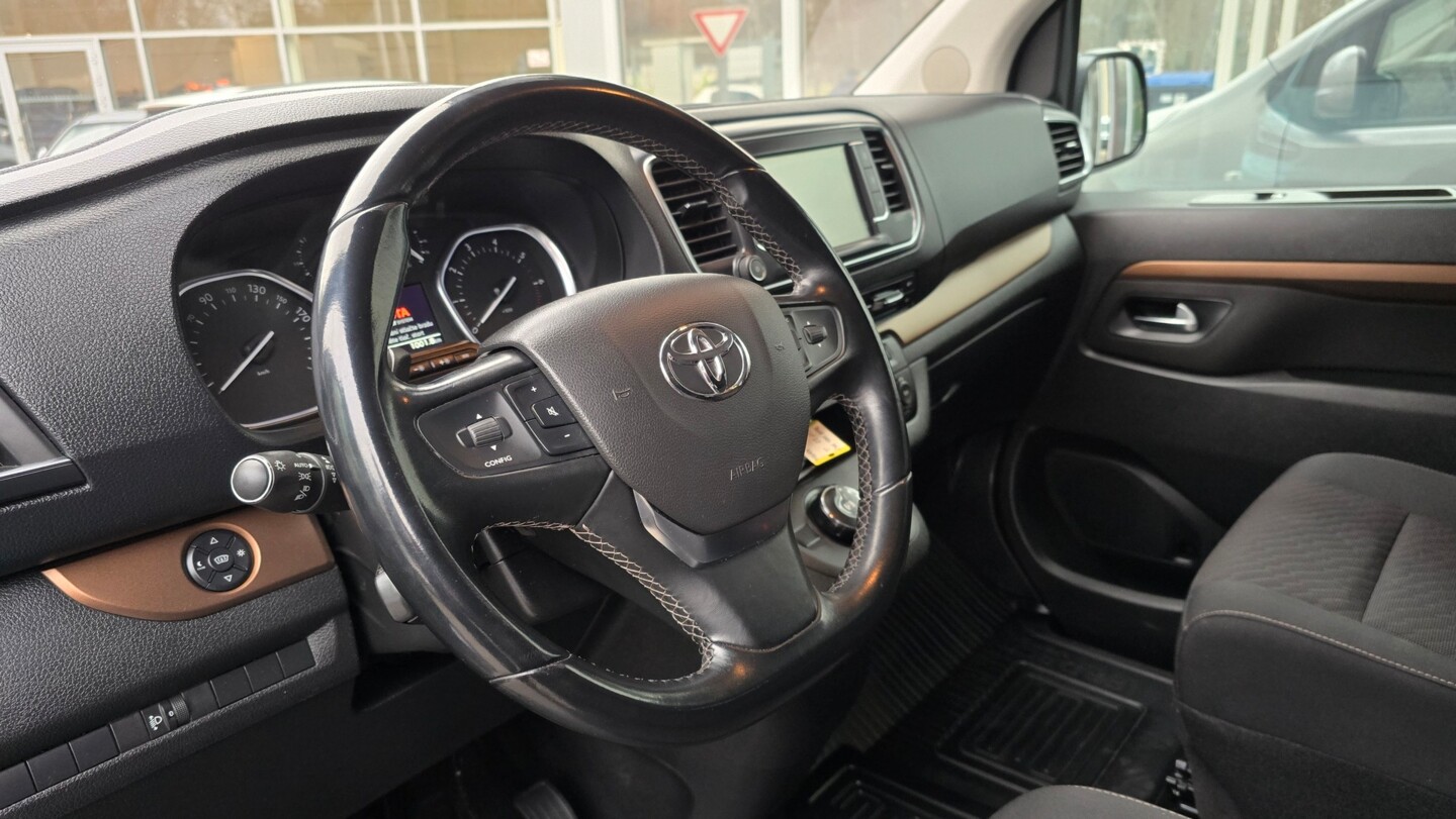 Toyota PROACE VERSO