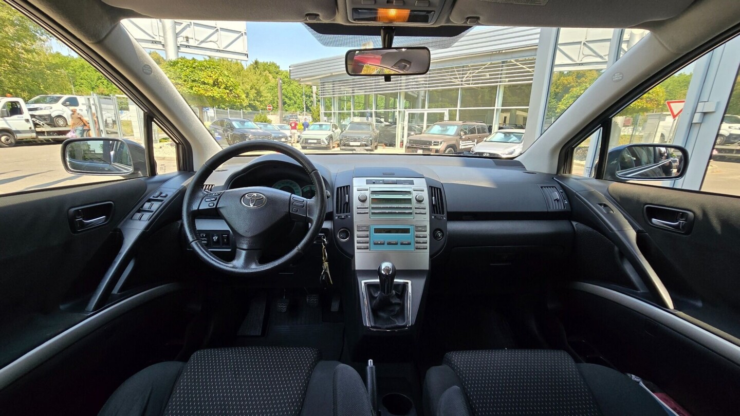 Toyota Corolla Verso