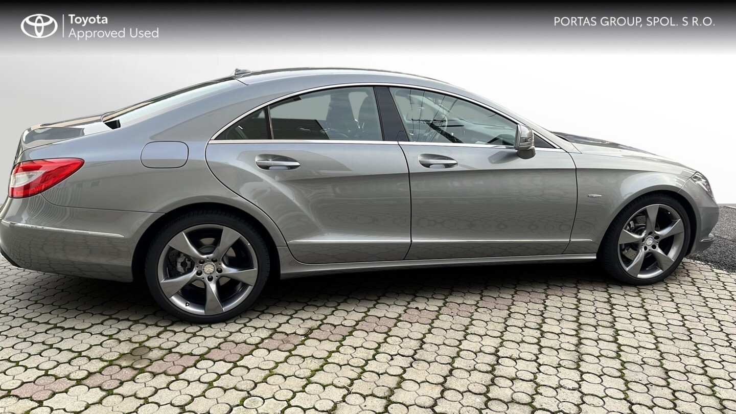 Mercedes-Benz CLS