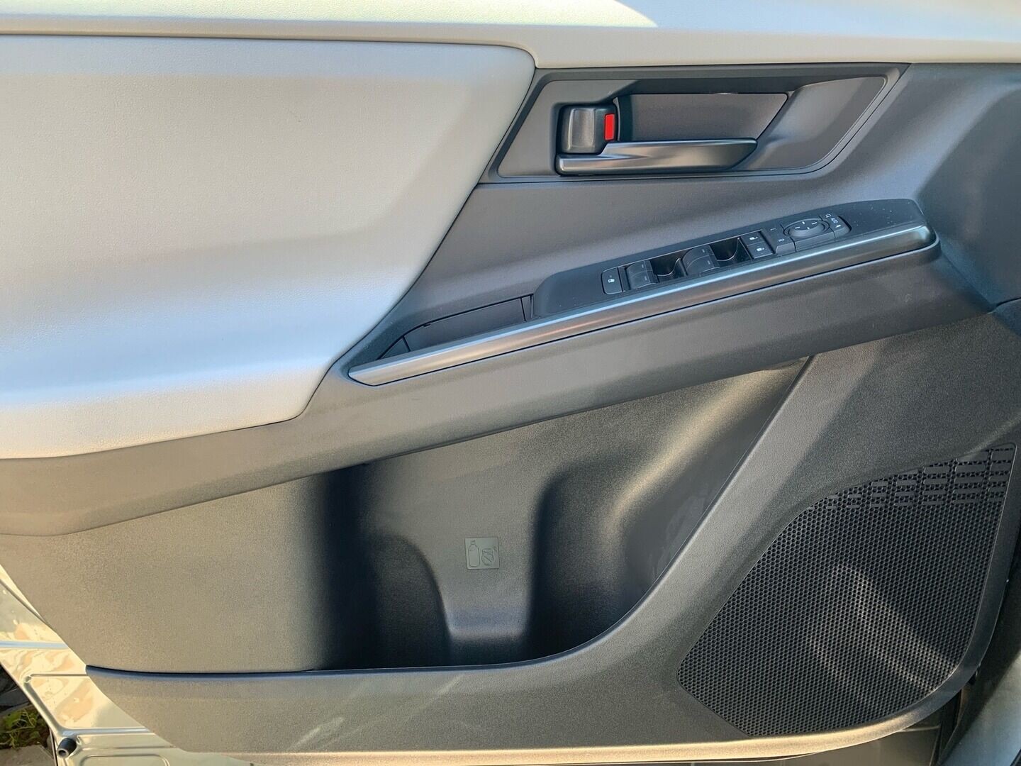 Toyota C-HR+