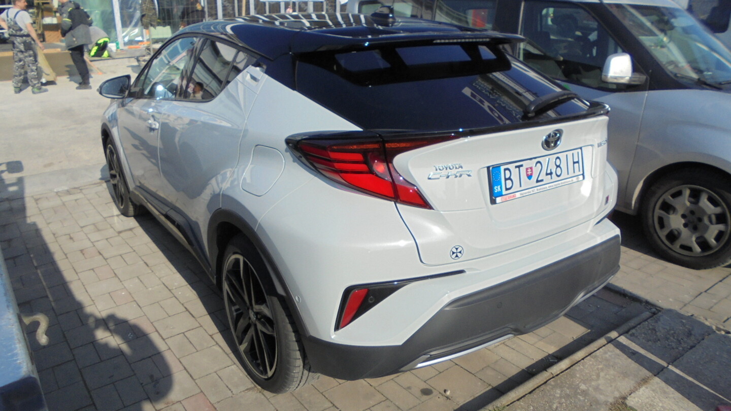 Toyota C-HR