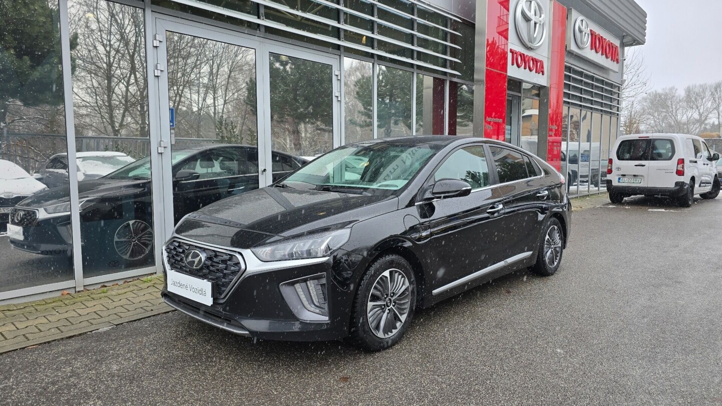 Hyundai IONIQ