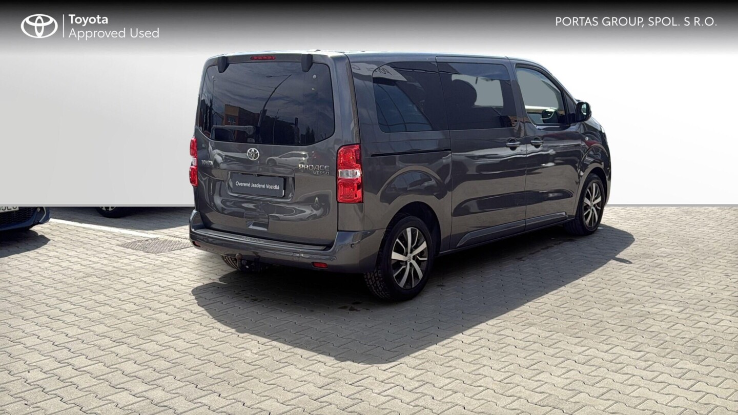 Toyota PROACE