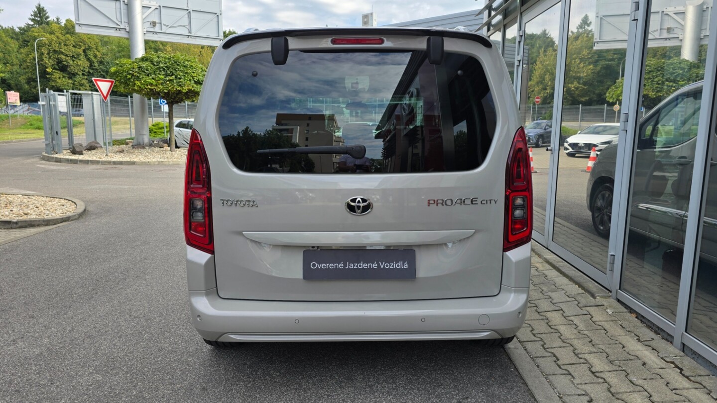 Toyota PROACE CITY VERSO