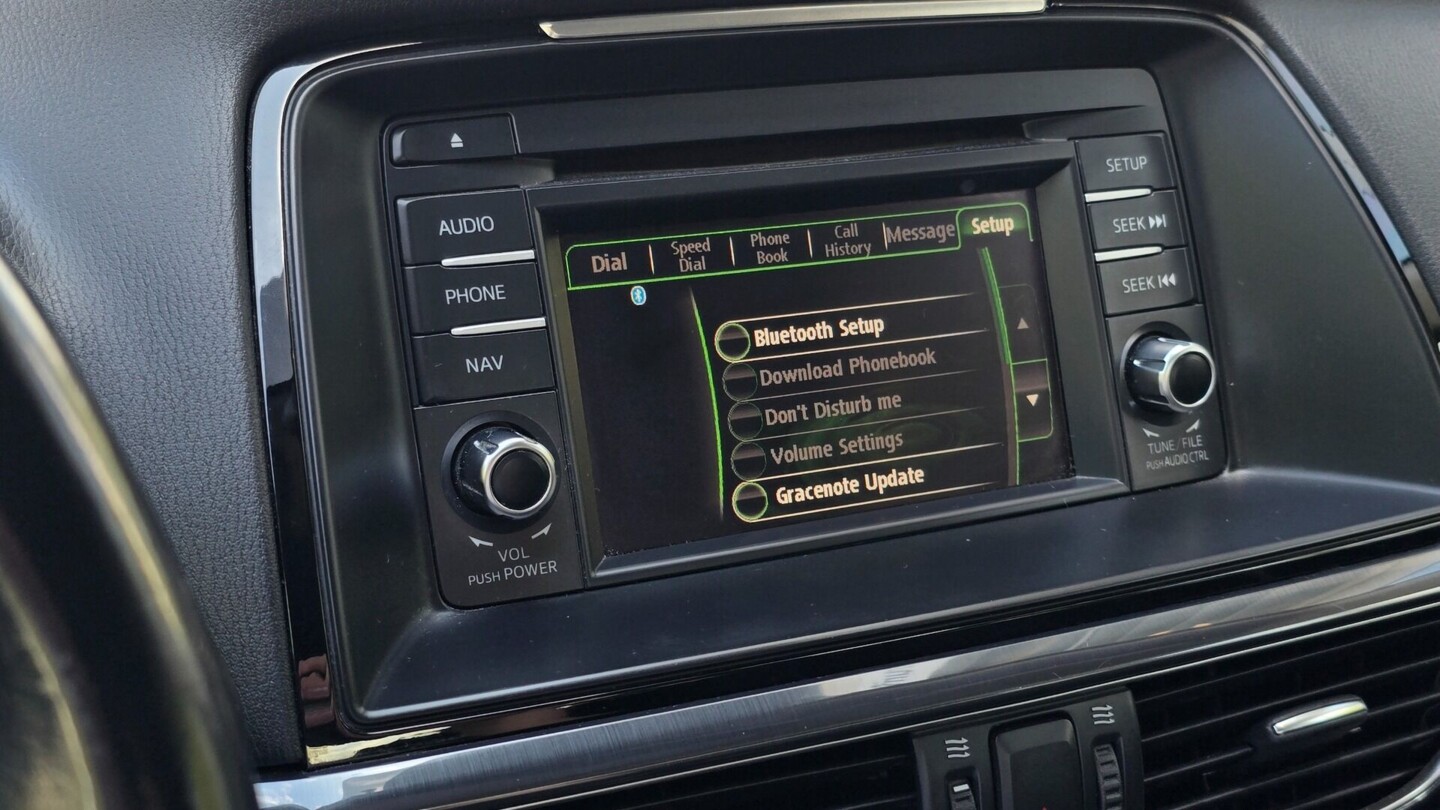 Mazda 6