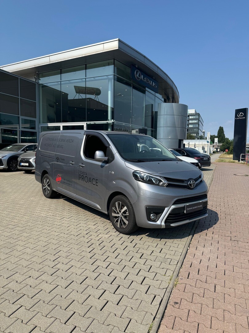 Toyota PROACE