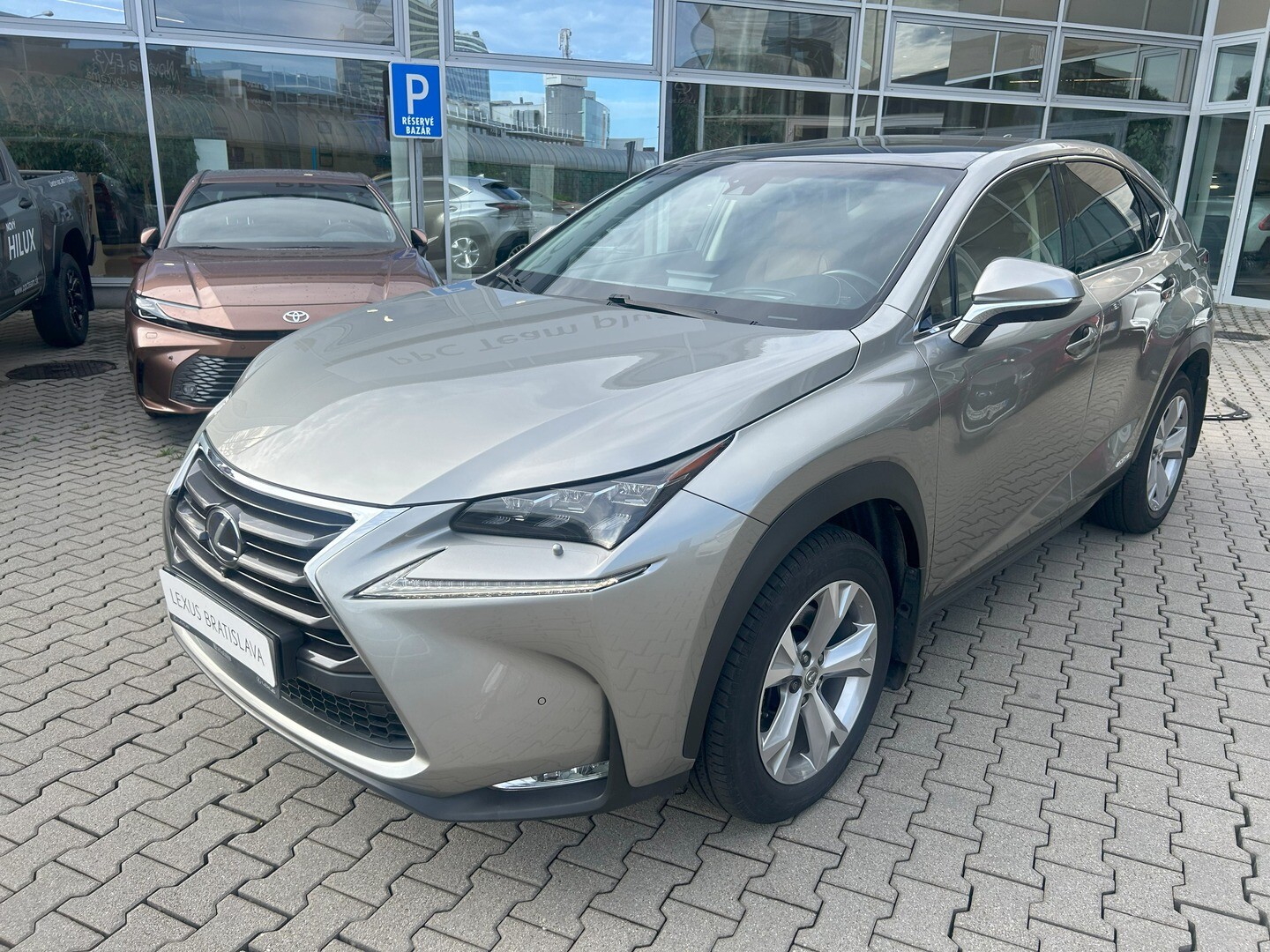 Lexus NX