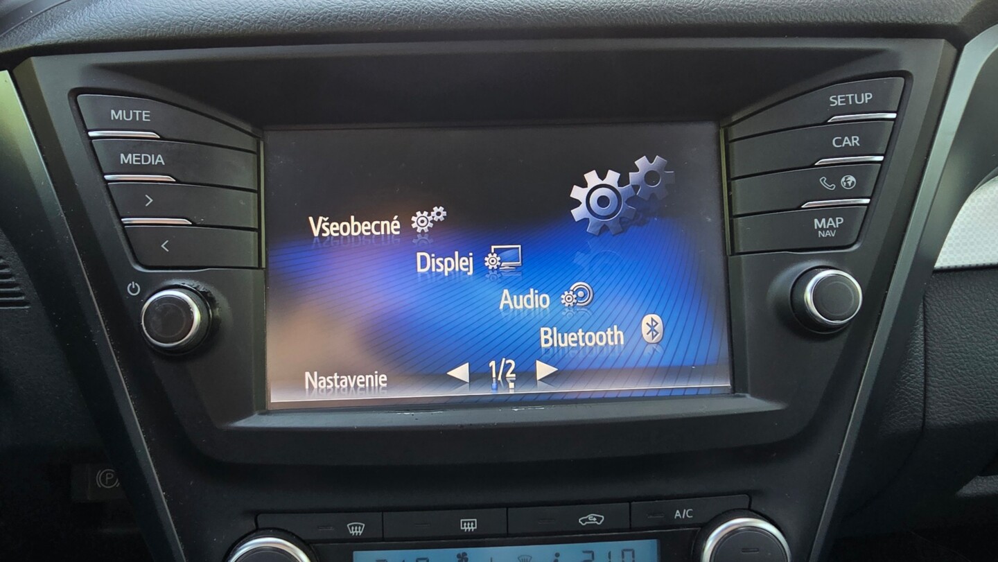 Toyota Avensis