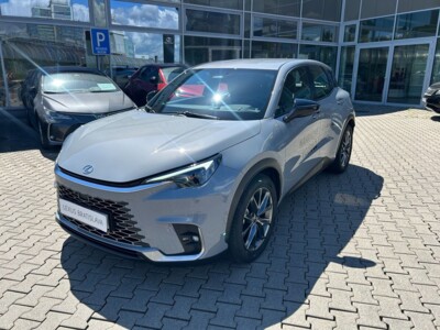 Lexus LBX