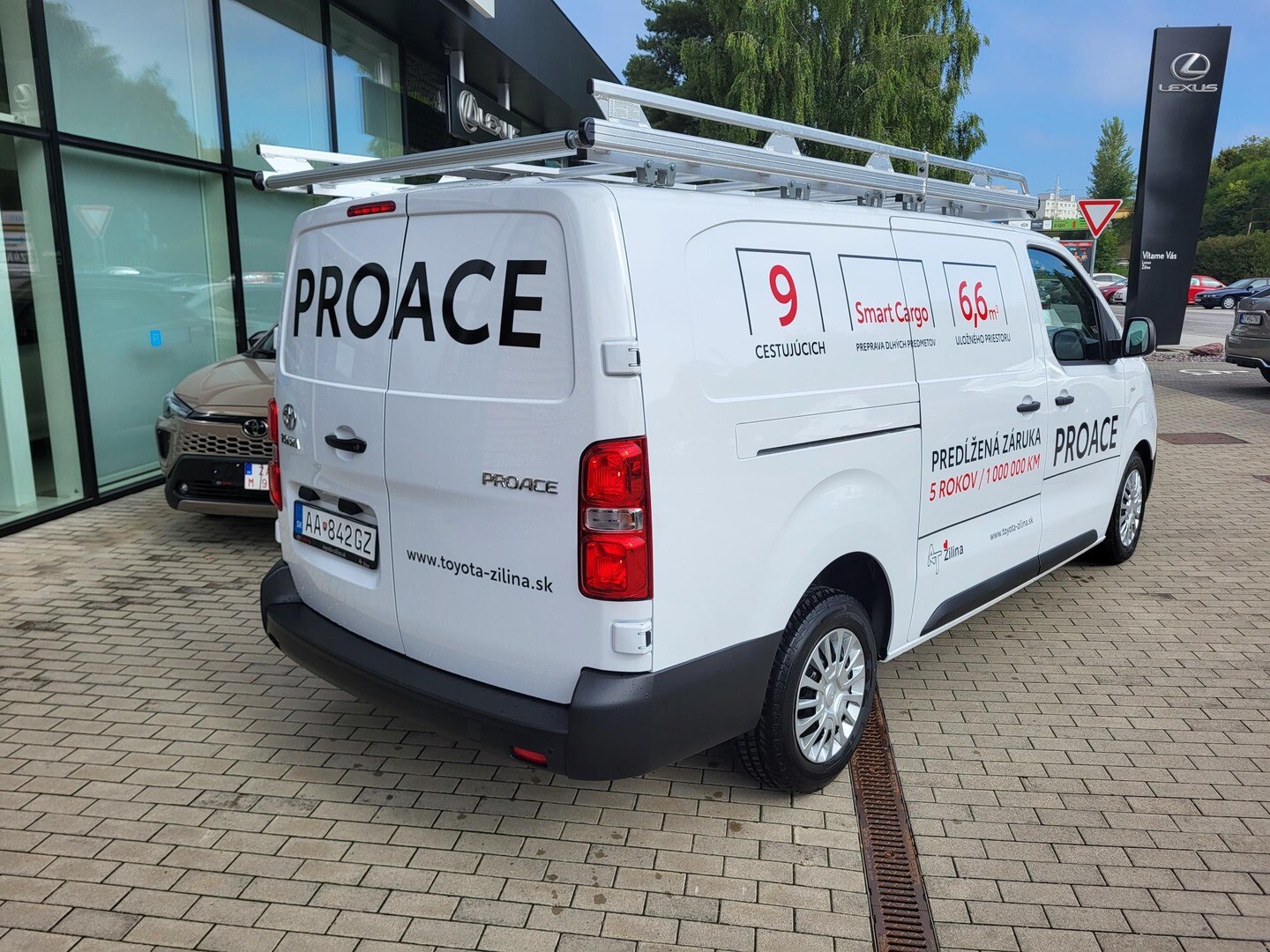Toyota PROACE