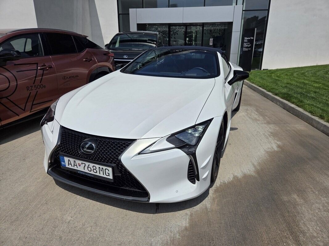Lexus LC