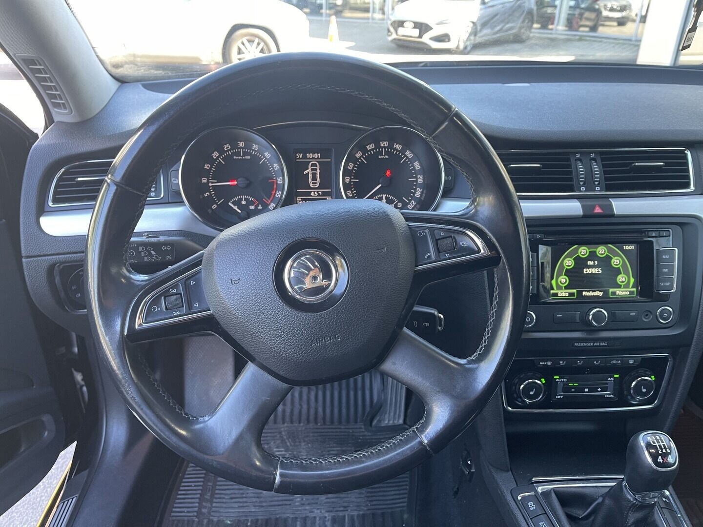 Škoda Superb