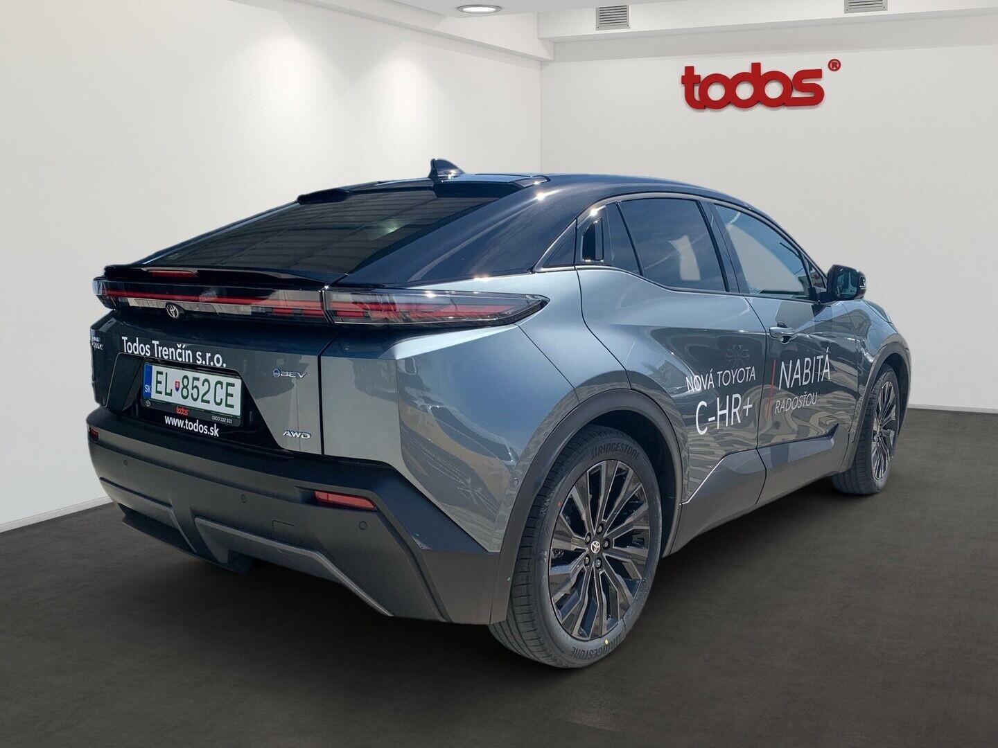 Toyota C-HR+