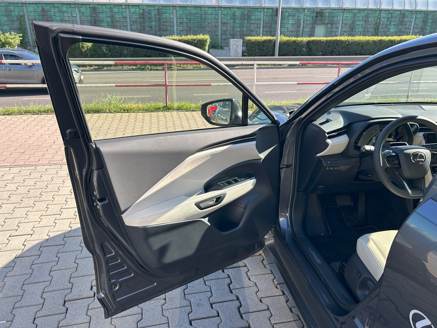 Lexus LBX