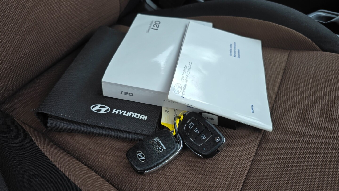 Hyundai i20