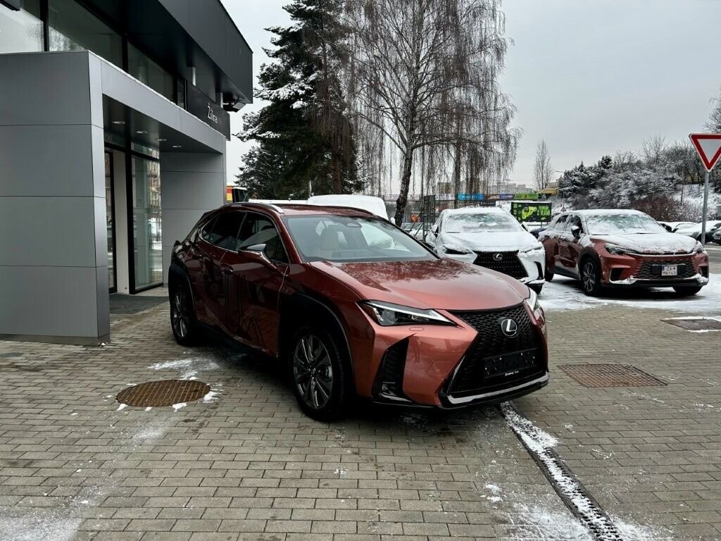 Lexus UX