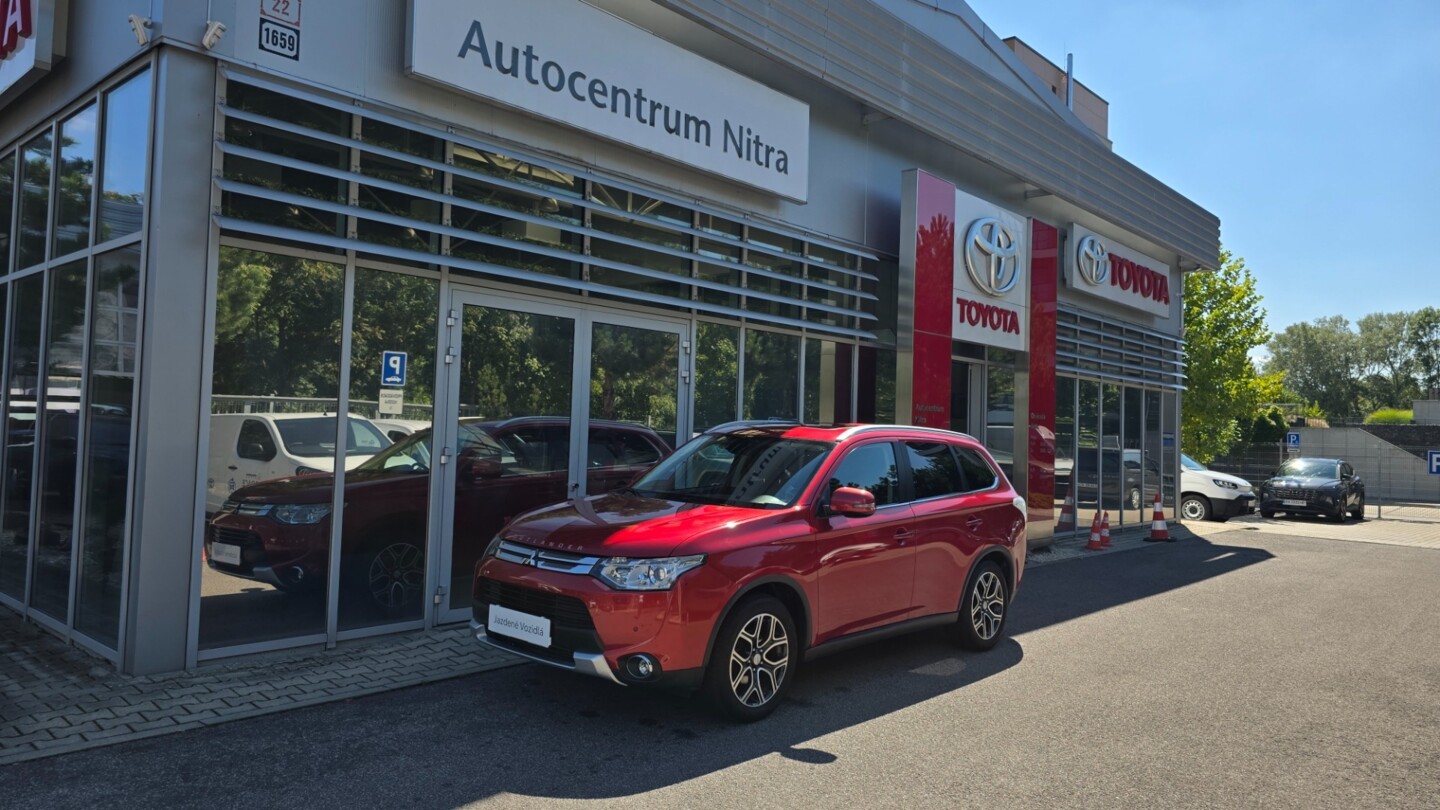 Mitsubishi Outlander