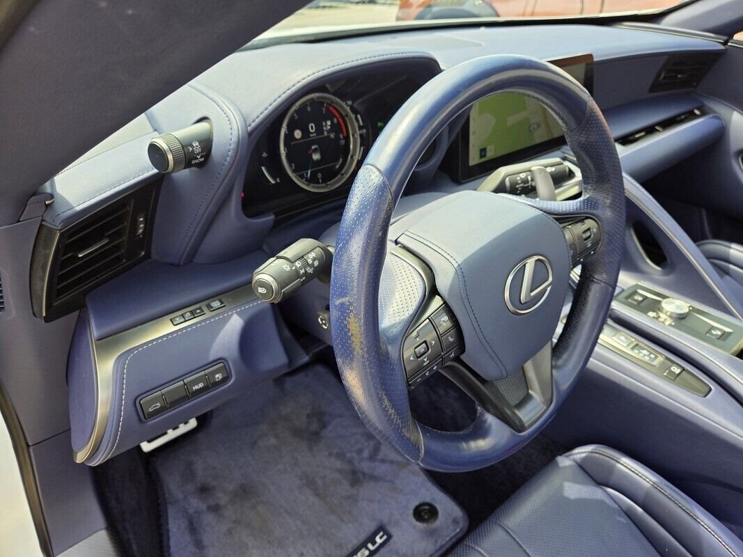 Lexus LC
